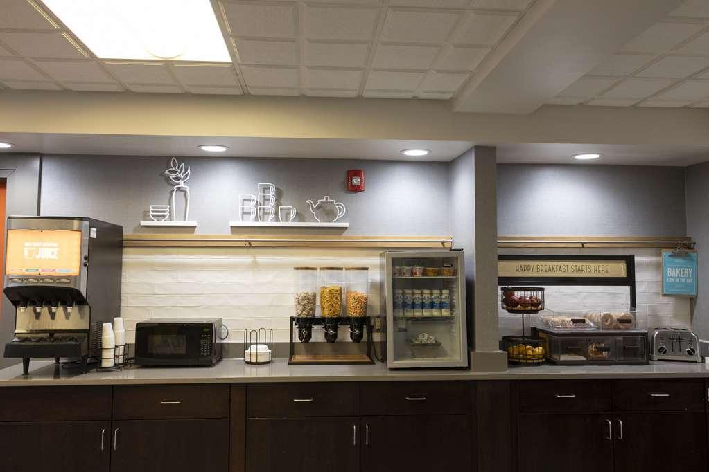Hampton Inn Kent/Akron Area מסעדה תמונה