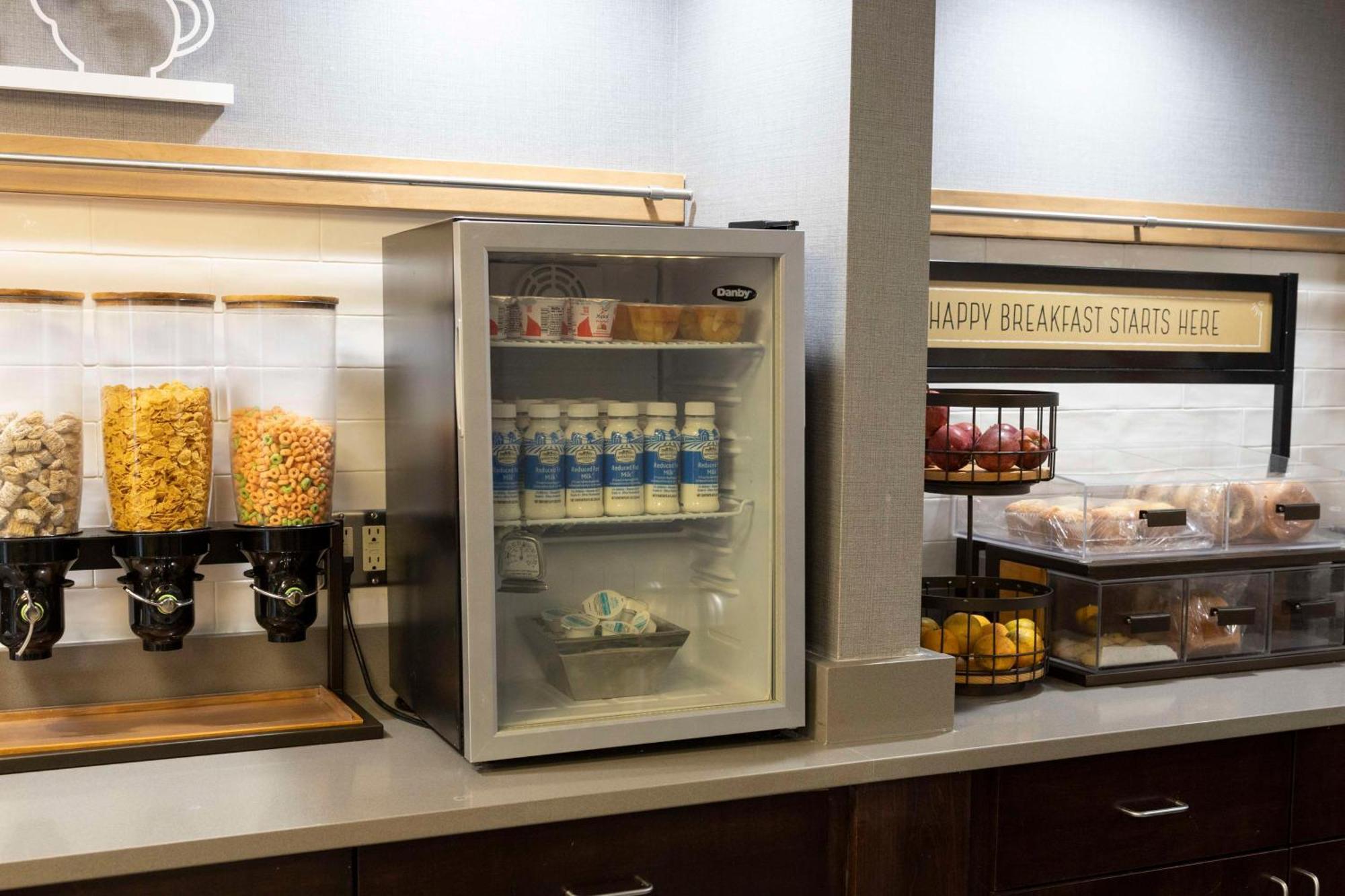 Hampton Inn Kent/Akron Area מראה חיצוני תמונה