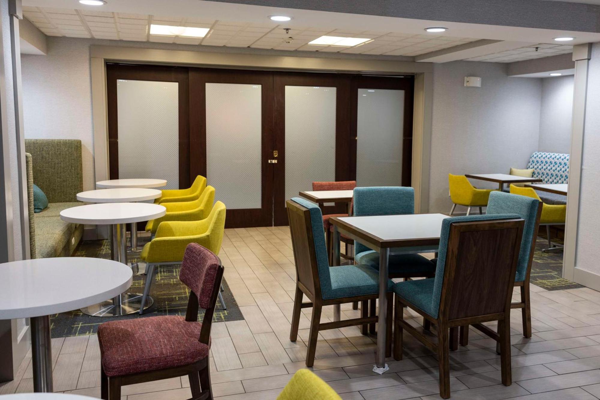 Hampton Inn Kent/Akron Area מראה חיצוני תמונה