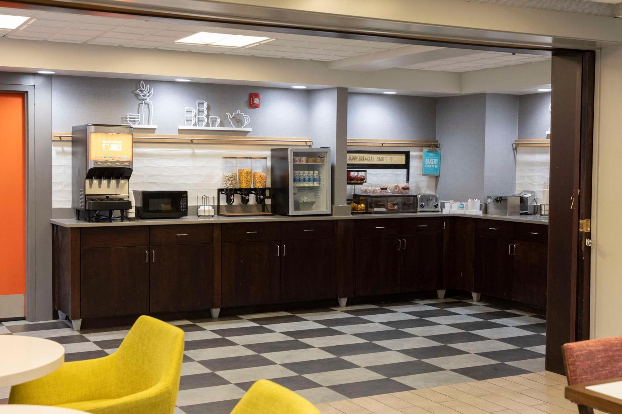 Hampton Inn Kent/Akron Area מראה חיצוני תמונה